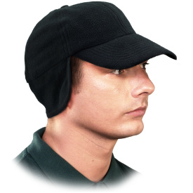 Czapka zimowa z daszkiem -CZOPOLAR B